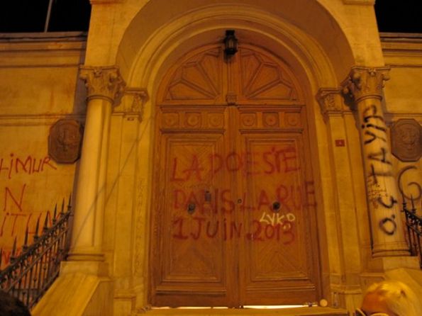 The door of the French Consulate-General near Taksim. Here a slogan in French declares "Poetry in the Street - 1 June 2013"